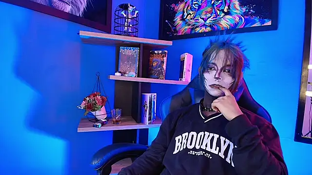 luxiel  online show from 8, 3, 2026