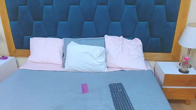 Snapshot of morrigan_luxus2 chatting on 31, 1, 2026 morrigan luxus2 online show from 31, 1, 2026