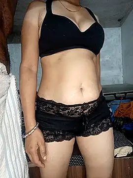 Snapshot of missindia1234 chatting on 23, 4, 2026 missindia1234 online show from 23, 4, 2026