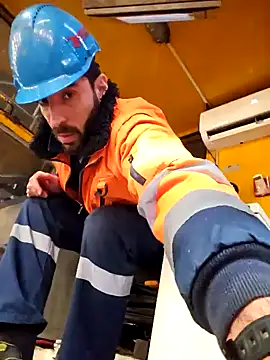 Snapshot of Pinosce6 chatting on 11, 11, 2025 Pinosce6 online show from 11, 11, 2025