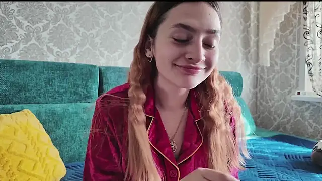 SweetLiaison online show from 1, 4, 2026