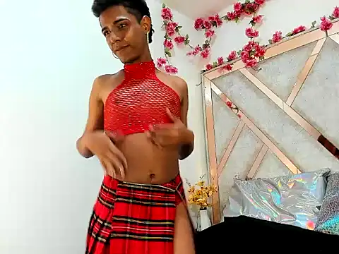 Snapshot of AllisonHott_ chatting on 7, 11, 2025 AllisonHott online show from 7, 11, 2025