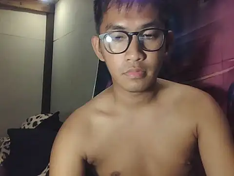 Snapshot of denzkylexx chatting on 29, 6, 2026 denzkylexx online show from 29, 6, 2026