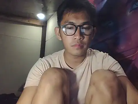 Snapshot of denzkylexx chatting on 2, 7, 2026 denzkylexx online show from 2, 7, 2026