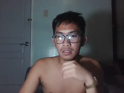 Snapshot of denzkylexx chatting on 10, 7, 2026 denzkylexx online show from 10, 7, 2026