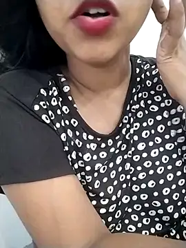 Snapshot of Sexy_Divya__ chatting on 23, 7, 2026 Sexy Divya online show from 23, 7, 2026