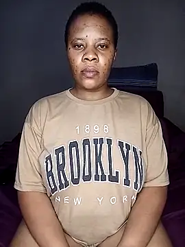 Emmylove-xr25 online show from 24, 2, 2026