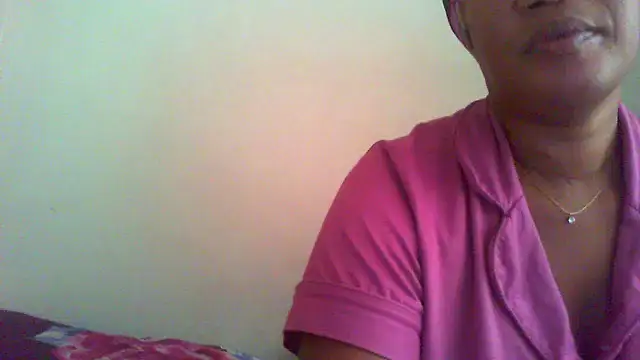 Snapshot of DustyLucy02 chatting on 25, 4, 2026 DustyLucy02 online show from 25, 4, 2026