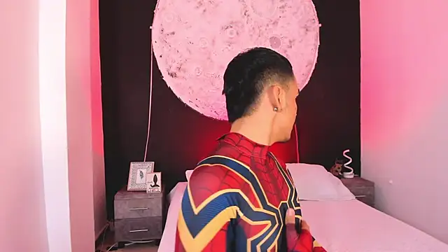 NicoKingg  online show from 19, 11, 2025