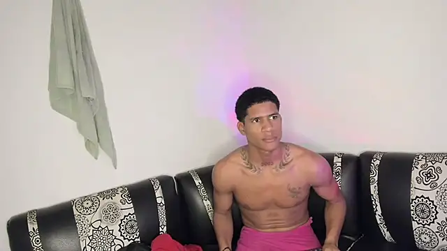 Snapshot of JUANBIGCOCK21CM chatting on 17, 4, 2026 JUANBIGCOCK21CM online show from 17, 4, 2026
