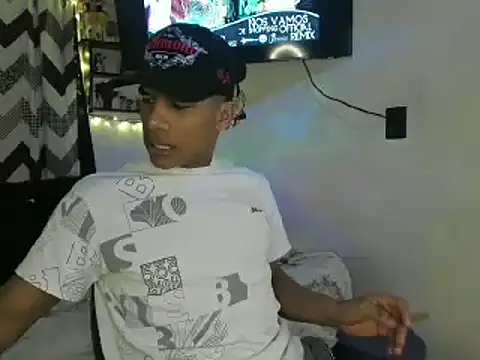 Snapshot of JUANBIGCOCK21CM chatting on 21, 5, 2026 JUANBIGCOCK21CM online show from 21, 5, 2026