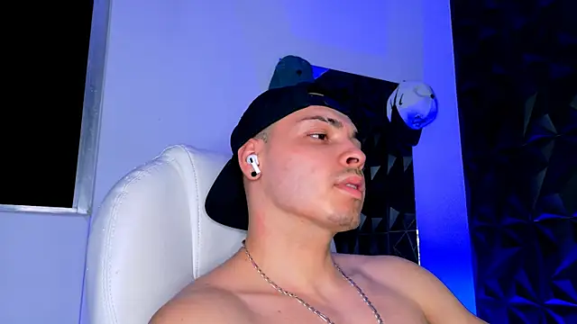 Maxwell Dupont online show from 21, 12, 2025