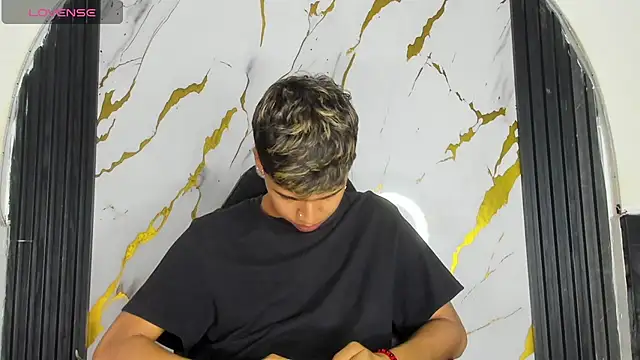 Snapshot of Timmy_Kiing_ chatting on 9, 1, 2026 Timmy Kiing online show from 9, 1, 2026