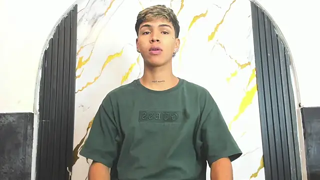 Snapshot of Timmy_Kiing_ chatting on 10, 1, 2026 Timmy Kiing online show from 10, 1, 2026