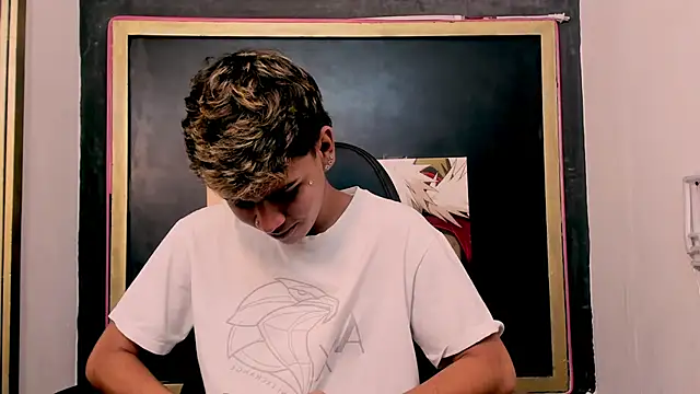 Snapshot of Timmy_Kiing_ chatting on 15, 1, 2026 Timmy Kiing online show from 15, 1, 2026