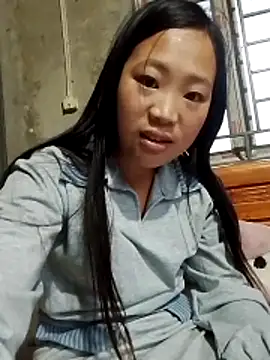 Yumiik2kk online show from 15, 12, 2025