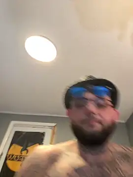 trickydickydaddy online show from 21, 11, 2025