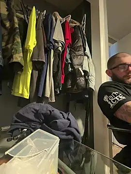 trickydickydaddy online show from 10, 2, 2026