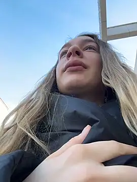 SashaCatt online show from 6, 3, 2026