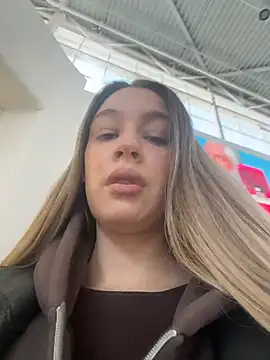 SashaCatt online show from 13, 4, 2026