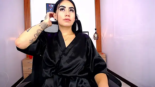 Snapshot of SCARLETT_INK_ chatting on 17, 7, 2026 SCARLETT INK online show from 17, 7, 2026