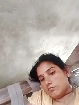 Snapshot of Seema_ji12 chatting on 27, 5, 2026 Seema ji12 online show from 27, 5, 2026