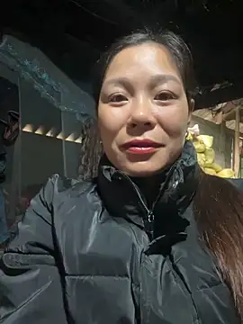 Snapshot of Lyla_john chatting on 14, 12, 2025 Lyla john online show from 14, 12, 2025