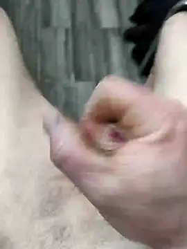 Snapshot of Artem27vz chatting on 3, 3, 2026 Artem27vz online show from 3, 3, 2026