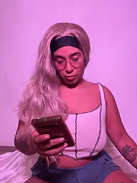 CaneliitaBlaze online show from 11, 11, 2025