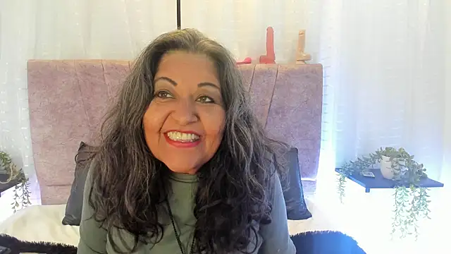 Victoriaa Anderson online show from 3, 4, 2026