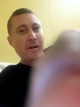 Snapshot of RoughIntentions4U chatting on 10, 11, 2025 RoughIntentions4U online show from 10, 11, 2025