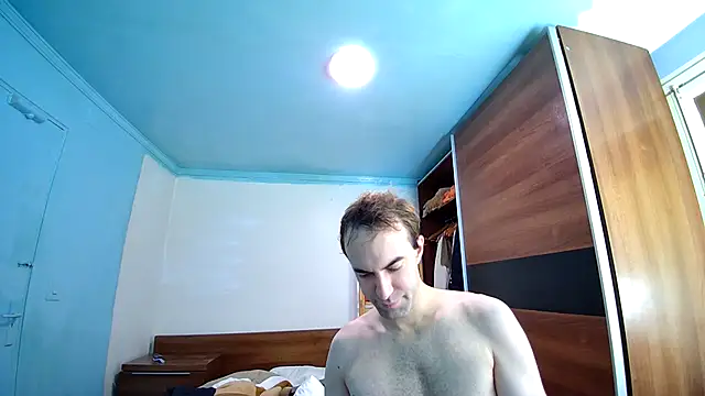 Snapshot of albertpassive chatting on 8, 6, 2026 albertpassive online show from 8, 6, 2026