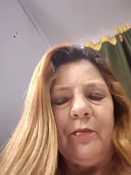 karlaanqui1 online show from 18, 1, 2026