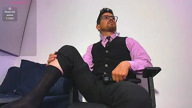 Prince1 dark online show from 30, 11, 2025