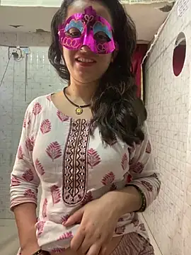 Red Queen 11 online show from 27, 11, 2025