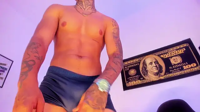 Snapshot of grey_jackson chatting on 12, 11, 2025 grey jackson online show from 12, 11, 2025