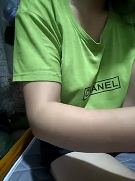 Snapshot of Zahra_2k1 chatting on 10, 11, 2025 Zahra 2k1 online show from 10, 11, 2025