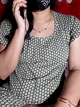 Snapshot of HotGirl23231 chatting on 21, 6, 2026 HotGirl23231 online show from 21, 6, 2026
