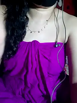 Snapshot of HotGirl23231 chatting on 14, 7, 2026 HotGirl23231 online show from 14, 7, 2026