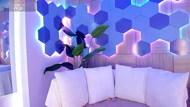 sofiaivanova online show from 3, 2, 2026