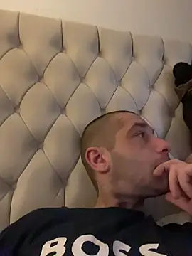 Kinkycouple142 online show from 5, 2, 2026