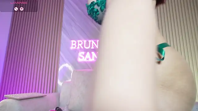 Bruna  Sanoliv online show from 12, 7, 2026
