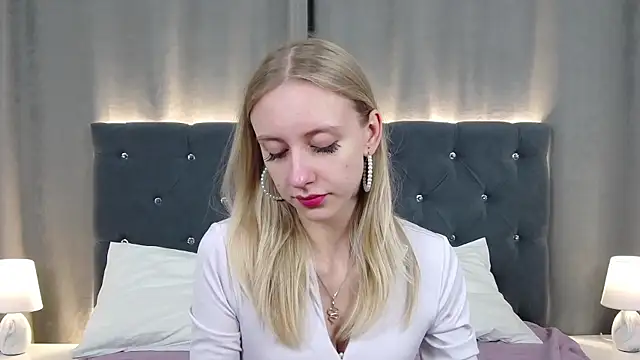 RachaelCute online show from 22, 4, 2026