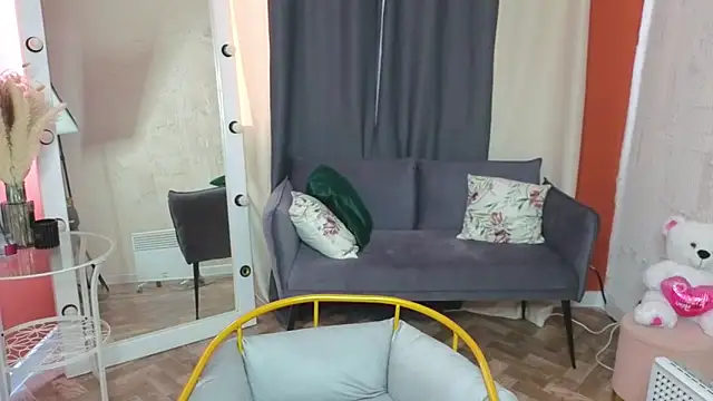 Annie Way online show from 9, 2, 2026