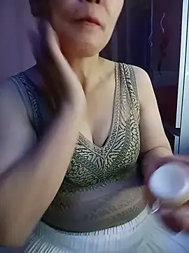 Snapshot of Feeling-hot chatting on 12, 7, 2026 Feeling-hot online show from 12, 7, 2026