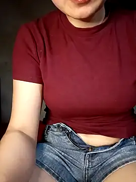 thuy-kieu online show from 2, 2, 2026