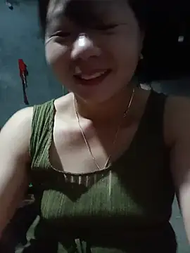 Snapshot of vangkt-cute chatting on 5, 7, 2026 vangkt-cute online show from 5, 7, 2026
