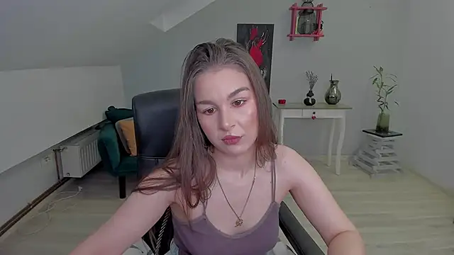 LouannaHart online show from 3, 2, 2026