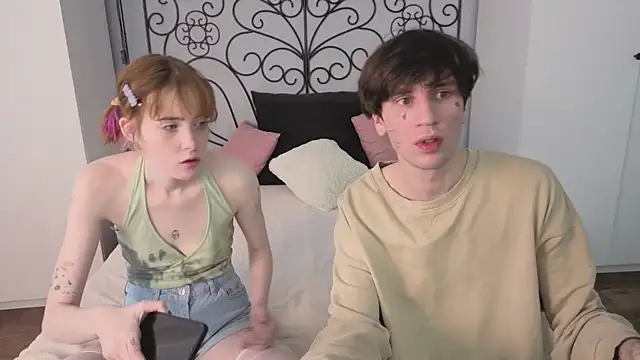 Snapshot of Danny_loves_Mary chatting on 8, 2, 2026 Danny loves Mary online show from 8, 2, 2026