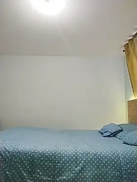 Samantha curvy1 online show from 17, 12, 2025